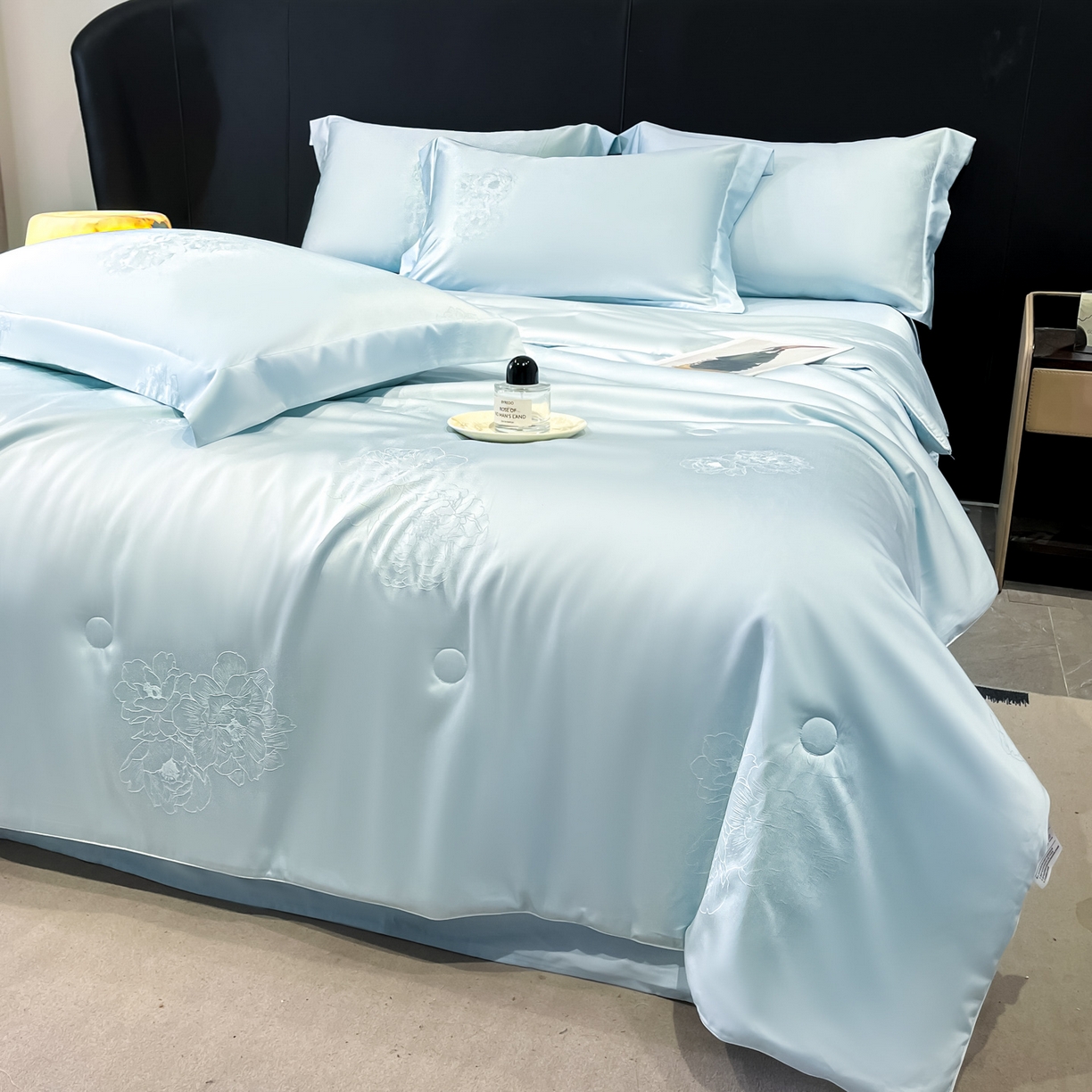 91家纺网 家纺一手货源 找家纺 （总）新方向 2026A类20%蚕丝提花天丝棉夏被四件套 65%60s兰精天丝 35%100支长绒棉-花影风格二