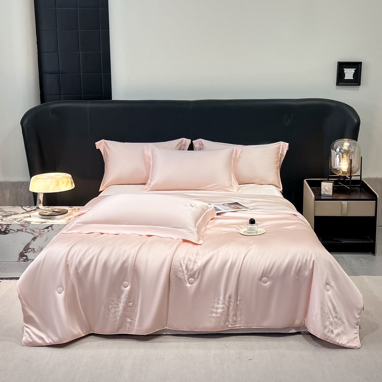 91家纺网 家纺一手货源 找家纺 （总）新方向 2026A类20%蚕丝提花天丝棉夏被四件套 65%60s兰精天丝 35%100支长绒棉-花影风格二