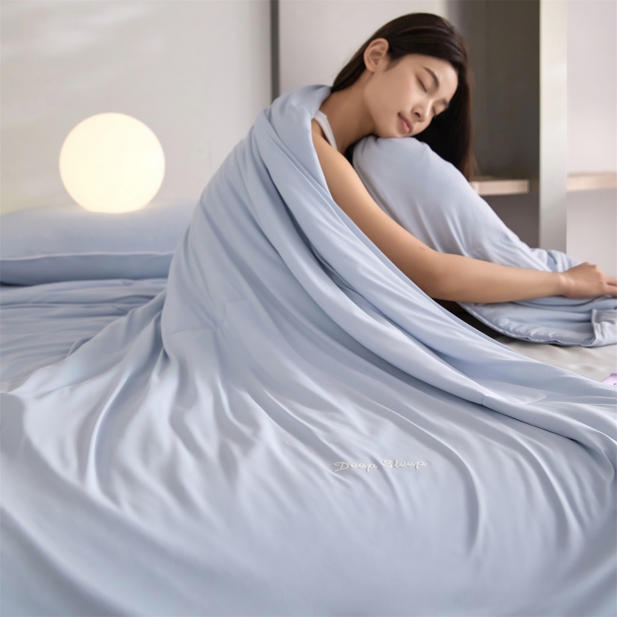 91家纺网 家纺一手货源 找家纺 头等舱 2026新款锦氨凉感&针织（优可丝）30%醋酯纤维双感夏被 静水蓝