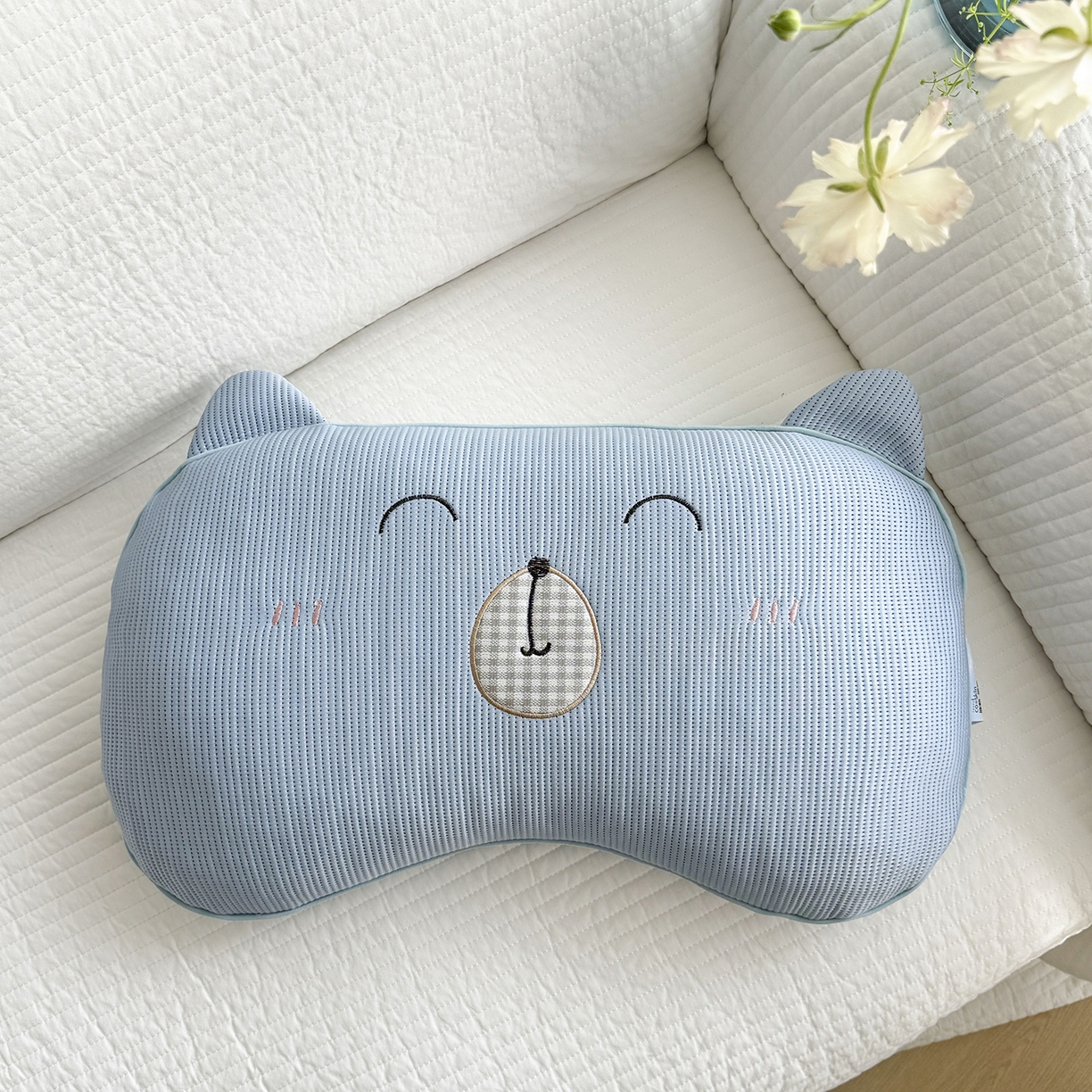 91家纺网 家纺一手货源 找家纺 （总）蔻眠 凉感丝开心熊荞麦护颈枕夏季凉豆豆儿童枕芯学生枕头