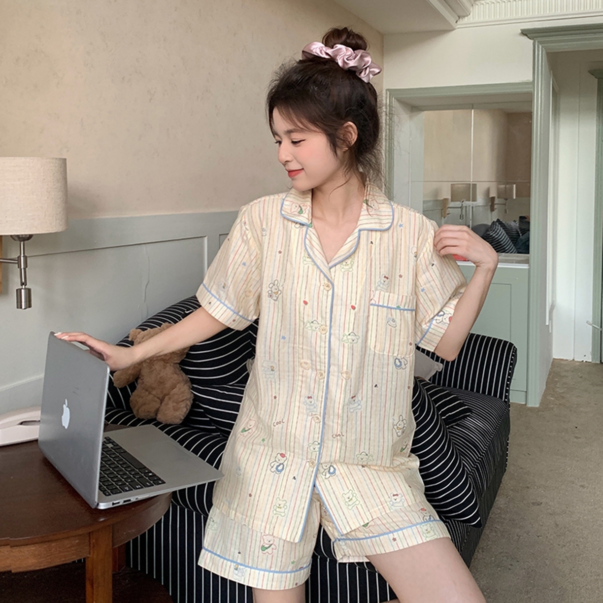 91家纺网 家纺一手货源 找家纺 爱思佳 2026新款全棉纯棉双层纱短袖睡衣系列 嘟嘟熊