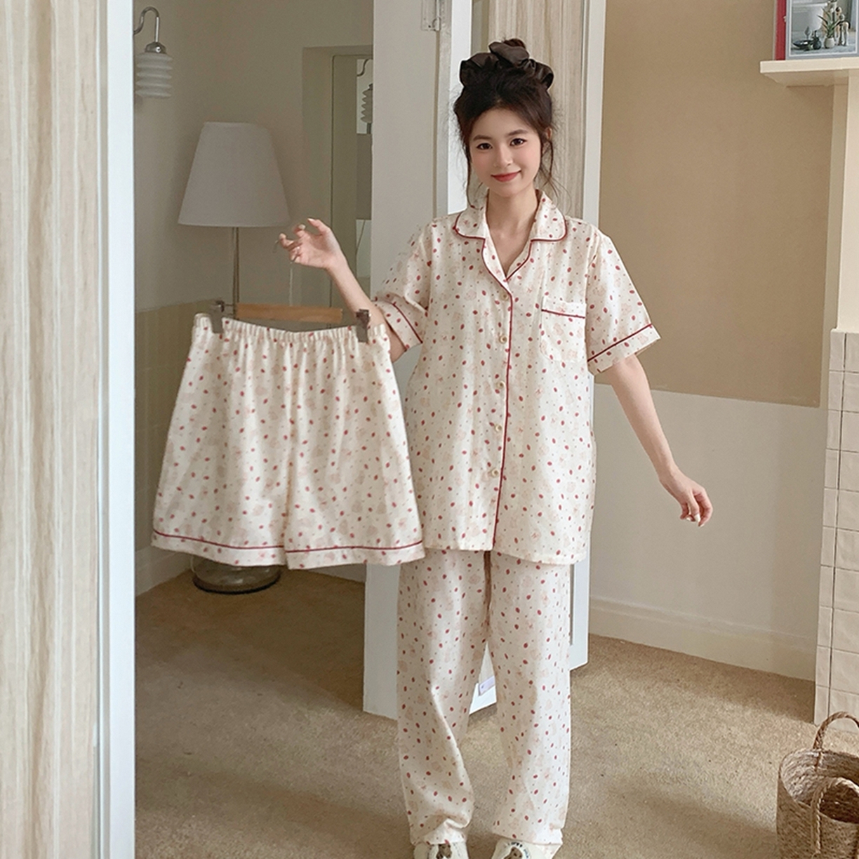 91家纺网 家纺一手货源 找家纺 爱思佳 2026新款全棉纯棉双层纱短袖睡衣系列 草莓点点