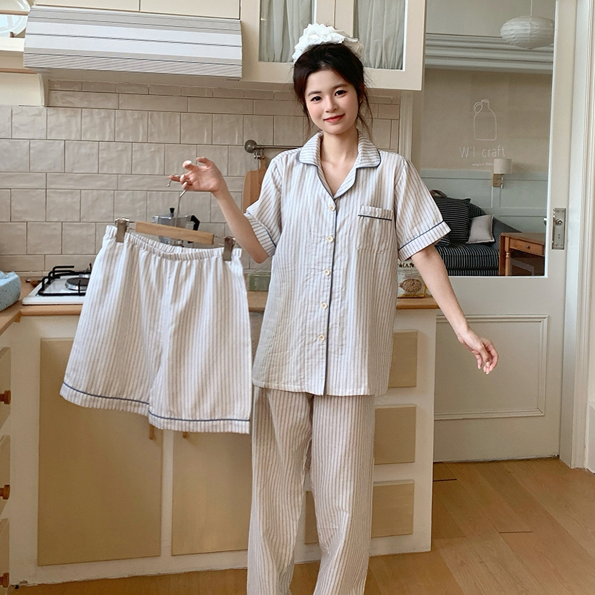 91家纺网 家纺一手货源 找家纺 爱思佳 2026新款全棉纯棉双层纱短袖睡衣系列 条纹蓝