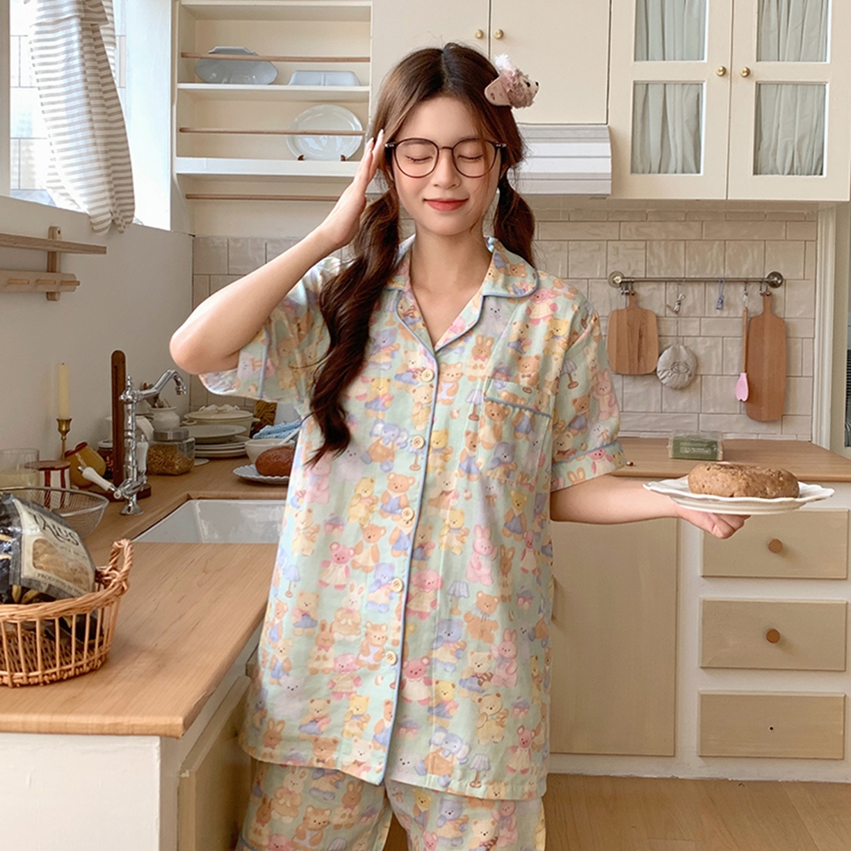 91家纺网 家纺一手货源 找家纺 爱思佳 2026新款全棉纯棉双层纱短袖睡衣系列 熊熊乐园