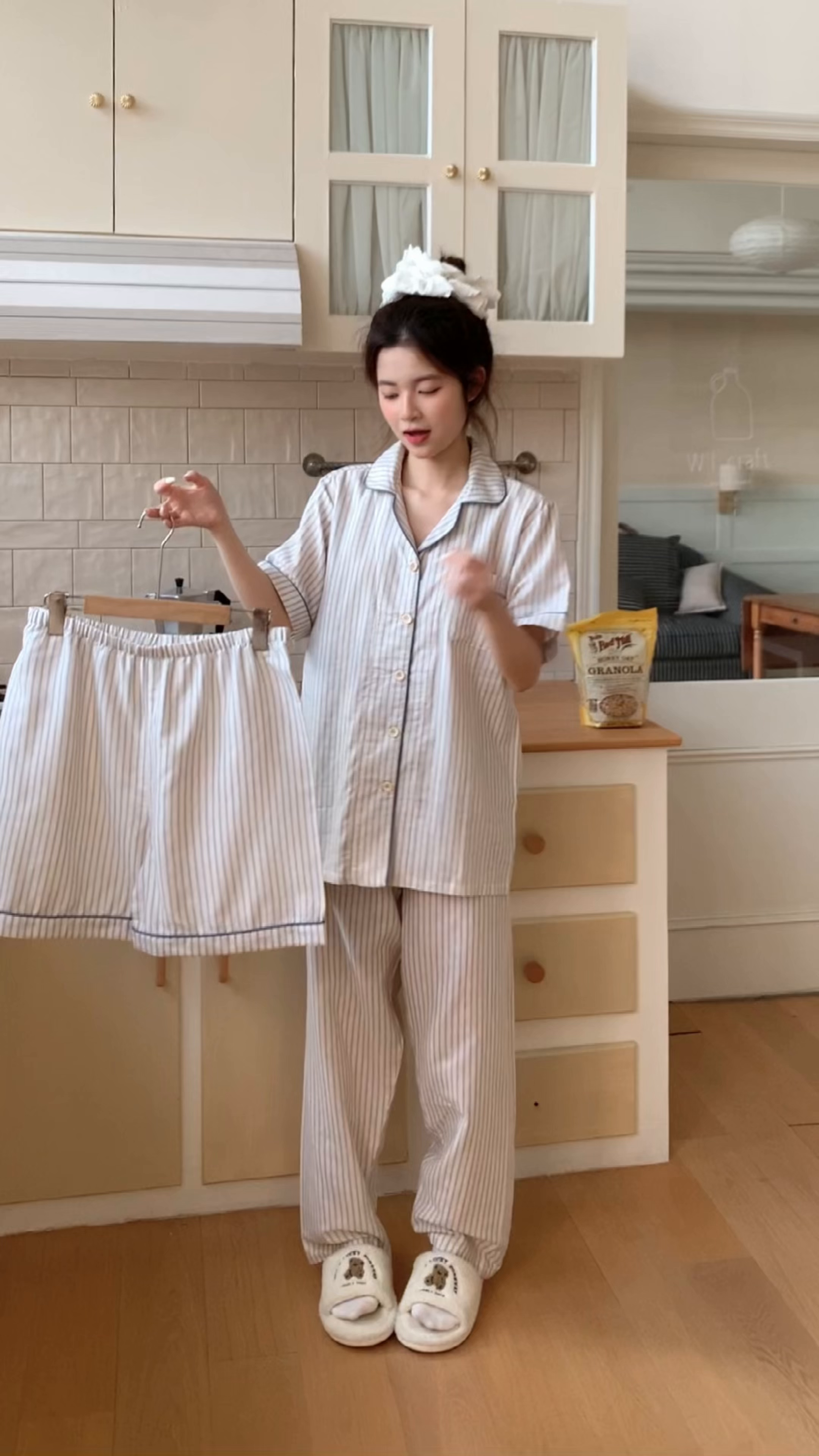 91家纺网 家纺一手货源 找家纺 爱思佳 2026新款全棉纯棉双层纱短袖睡衣系列 条纹蓝