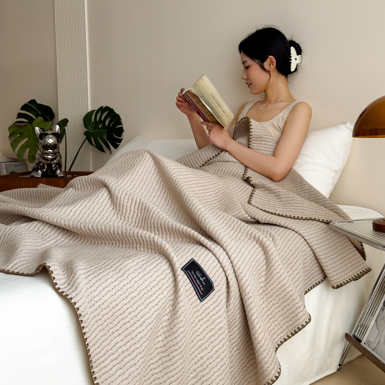 91家纺网 家纺一手货源 找家纺 云恋家纺 2026新款A类全棉毛巾被全棉学生午睡毯薄款夏被沙发空调被办公室披肩毯 初见-浅亚麻