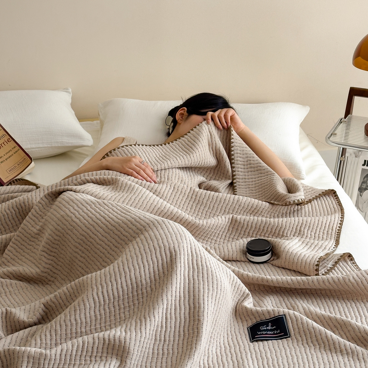 91家纺网 家纺一手货源 找家纺 云恋家纺 2026新款A类全棉毛巾被全棉学生午睡毯薄款夏被沙发空调被办公室披肩毯 初见-浅亚麻