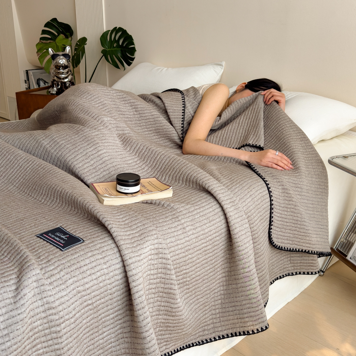 91家纺网 家纺一手货源 找家纺 云恋家纺 2026新款A类全棉毛巾被全棉学生午睡毯薄款夏被沙发空调被办公室披肩毯 初见-椰蓉灰