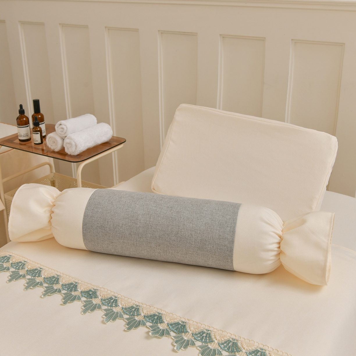 91家纺网 家纺一手货源 找家纺 莉人坊 2026新款彩棉麻床罩-富贵花开 富贵花开-米白