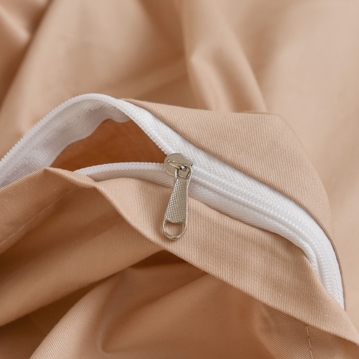 91家纺网 家纺一手货源 找家纺 莉人坊 2026新款彩棉麻床罩-富贵花开 富贵花开-雅灰