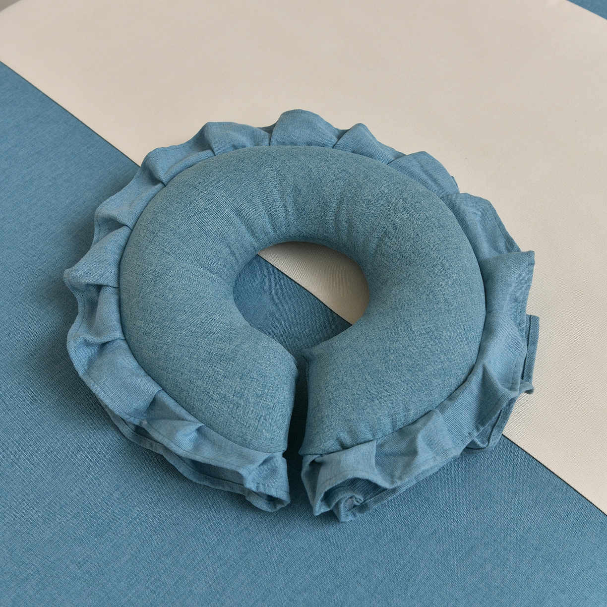 91家纺网 家纺一手货源 找家纺 莉人坊 2026新款彩棉麻床罩-富贵花开 富贵花开-湖蓝