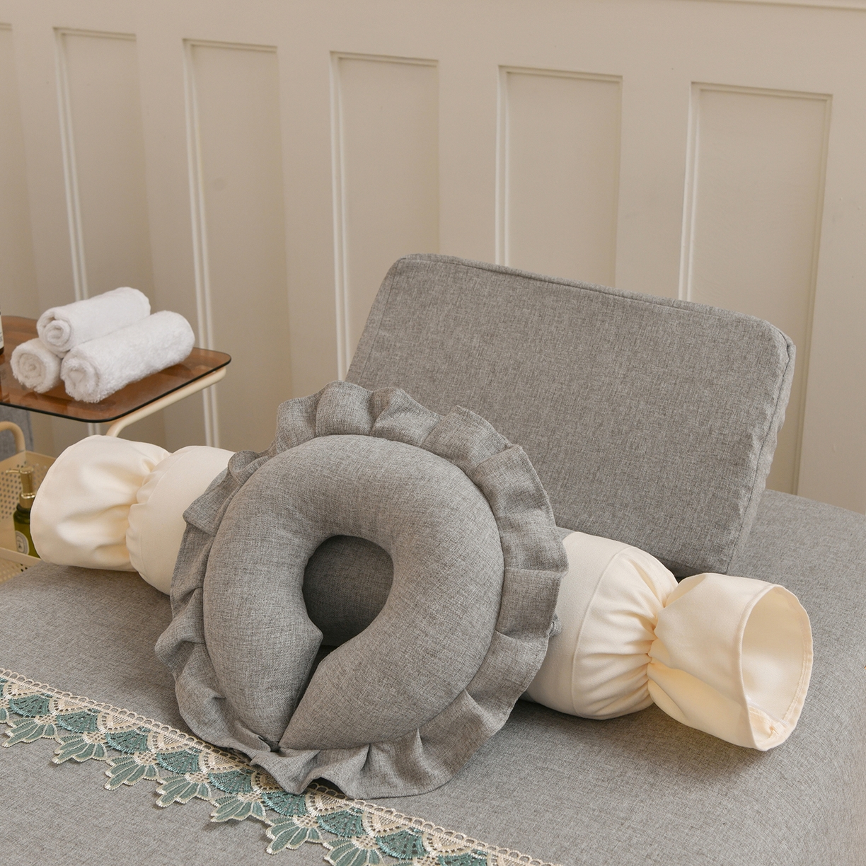 91家纺网 家纺一手货源 找家纺 莉人坊 2026新款彩棉麻床罩-富贵花开 富贵花开-雅灰