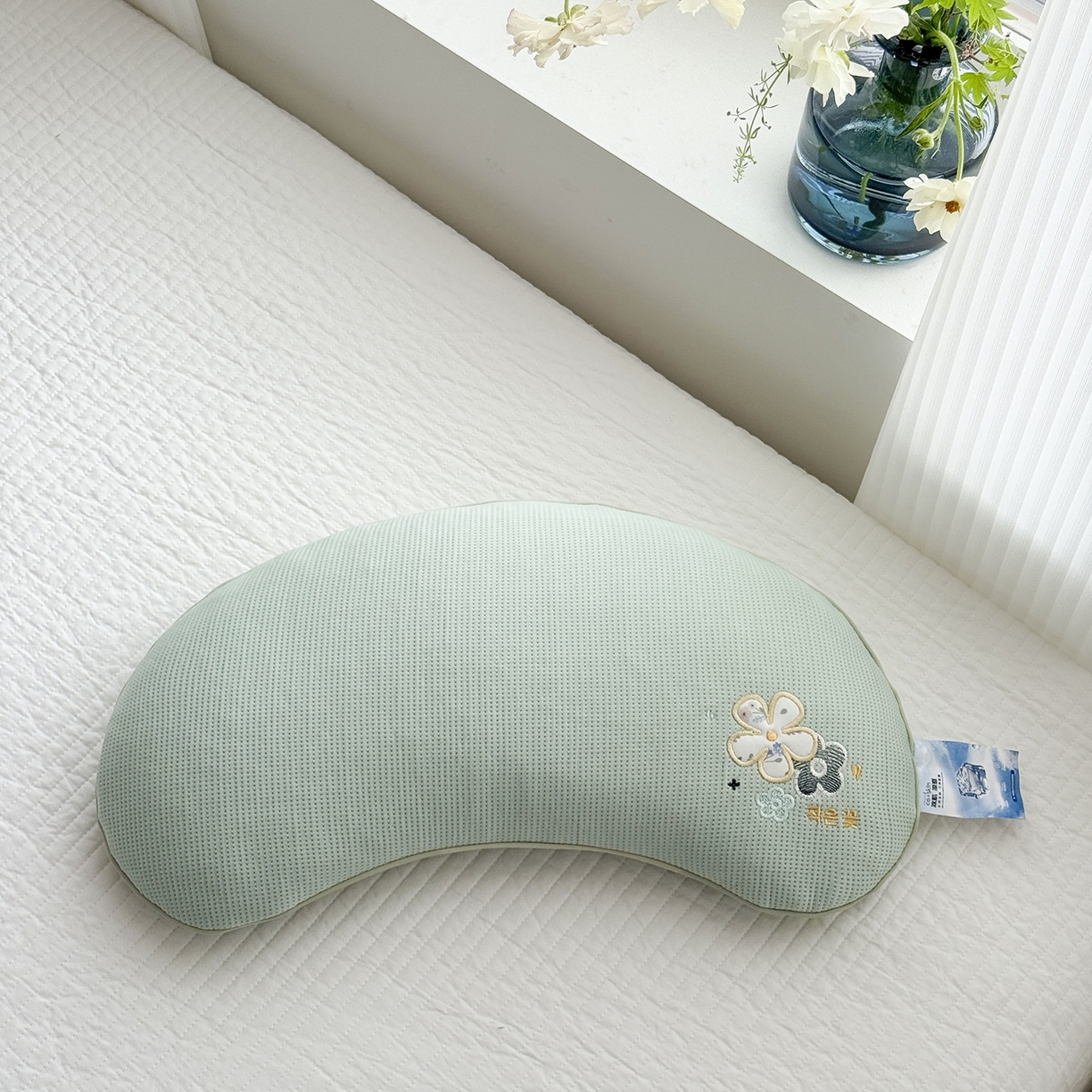 91家纺网 家纺一手货源 找家纺 蔻眠 凉感丝花眠月牙荞麦护颈枕芯夏季凉豆豆枕头 花眠月牙-绿色