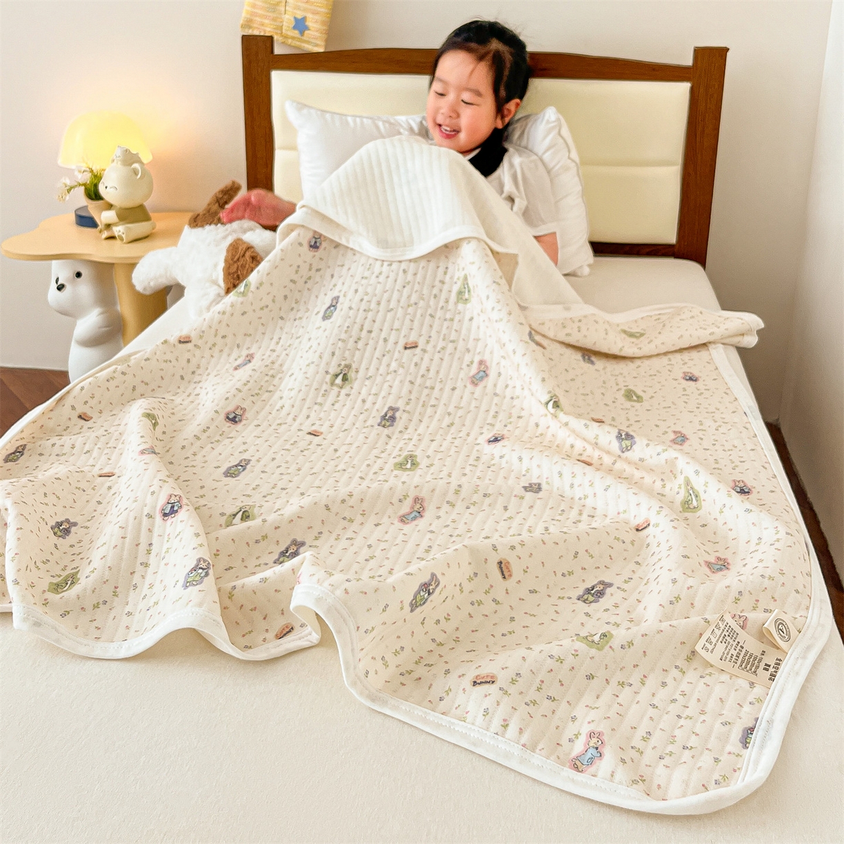 91家纺网 家纺一手货源 找家纺 沐珩家纺 2026新款A类全棉空气印花夏被盖毯幼儿园午睡盖毯床盖夏被 儿童盖毯-比得兔