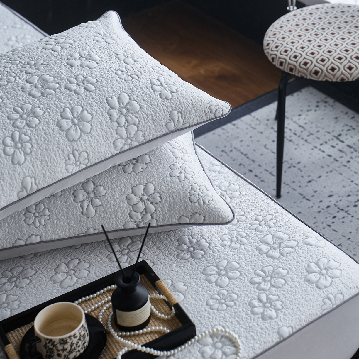 91家纺网 家纺一手货源 找家纺 （总）安莱生活 2026新品A类“冰糕”高分子PE550D床笠款（含银丝款）三件套凉席第二批