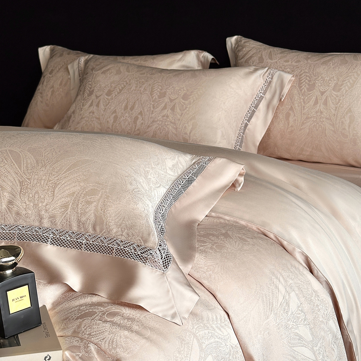 91家纺网 家纺一手货源 找家纺 （总）南通朵美纺织品有限公司 2026新款100支天丝镂空提花斐庭系列四件套