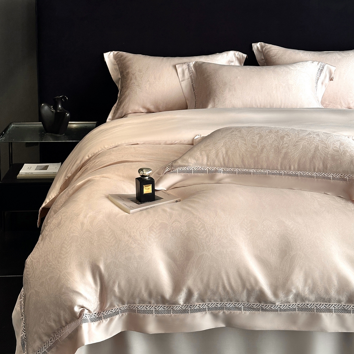 91家纺网 家纺一手货源 找家纺 南通朵美纺织品有限公司 2026新款100支天丝镂空提花斐庭系列四件套 斐庭（粉玉）