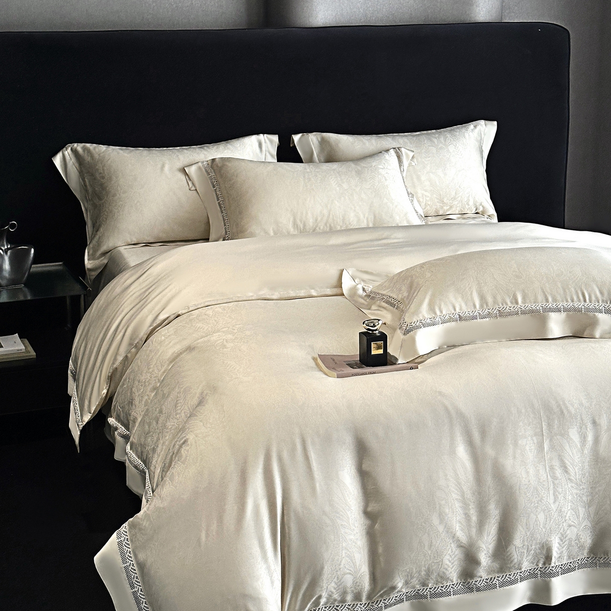 91家纺网 家纺一手货源 找家纺 南通朵美纺织品有限公司 2026新款100支天丝镂空提花斐庭系列四件套 斐庭（米白）