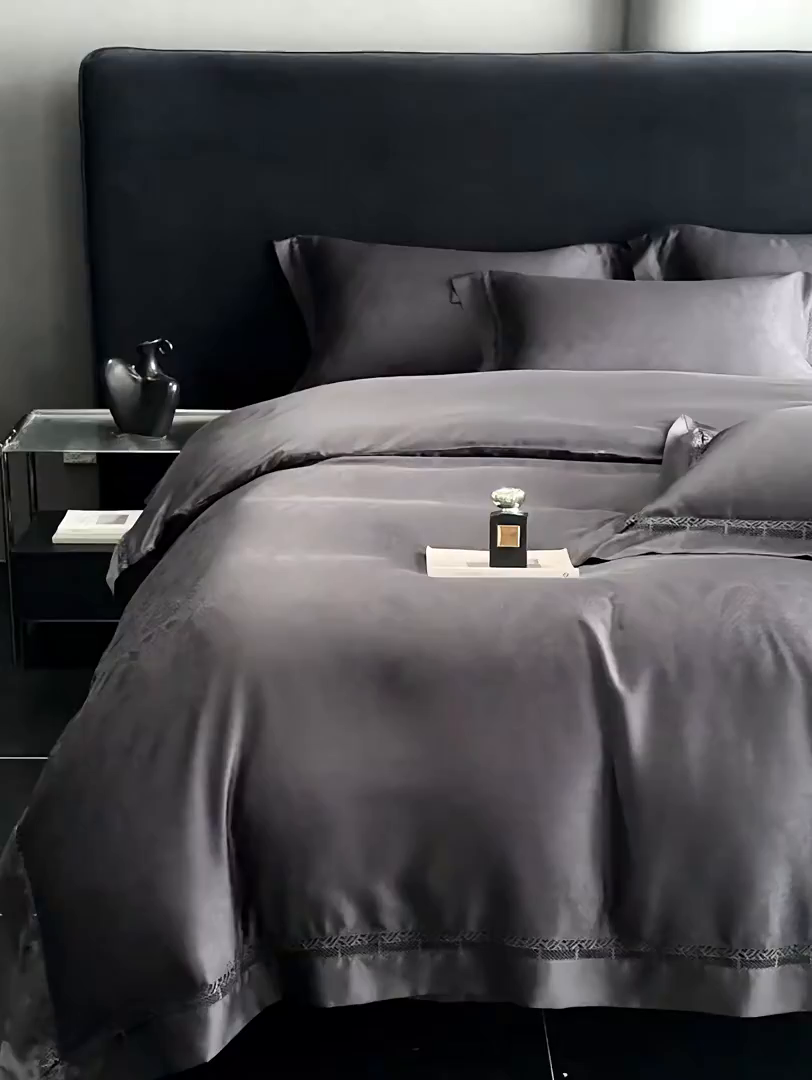 91家纺网 家纺一手货源 找家纺 南通朵美纺织品有限公司 2026新款100支天丝镂空提花斐庭系列四件套 斐庭（黑灰）