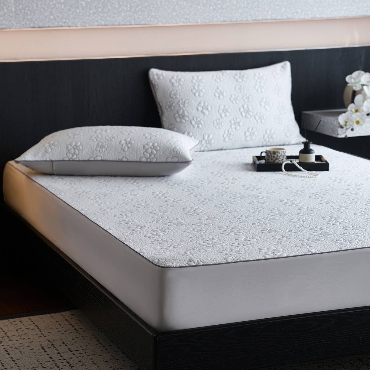 91家纺网 家纺一手货源 找家纺 安莱生活 2026新品A类“冰糕”高分子PE550D床笠款（含银丝款）三件套凉席第二批 浅花-雾灰