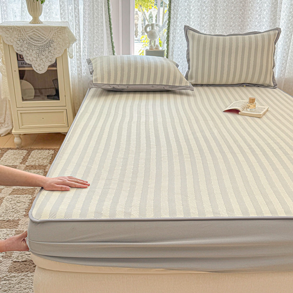 91家纺网 家纺一手货源 找家纺 川悦生活 2026新款凉豆豆提花凉席床笠款 床笠甜心-月灰