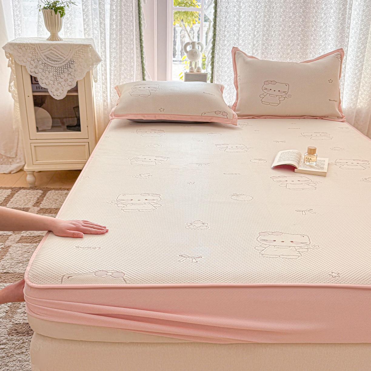 91家纺网 家纺一手货源 找家纺 川悦生活 2026新款凉豆豆提花凉席床笠款 床笠星花小猫