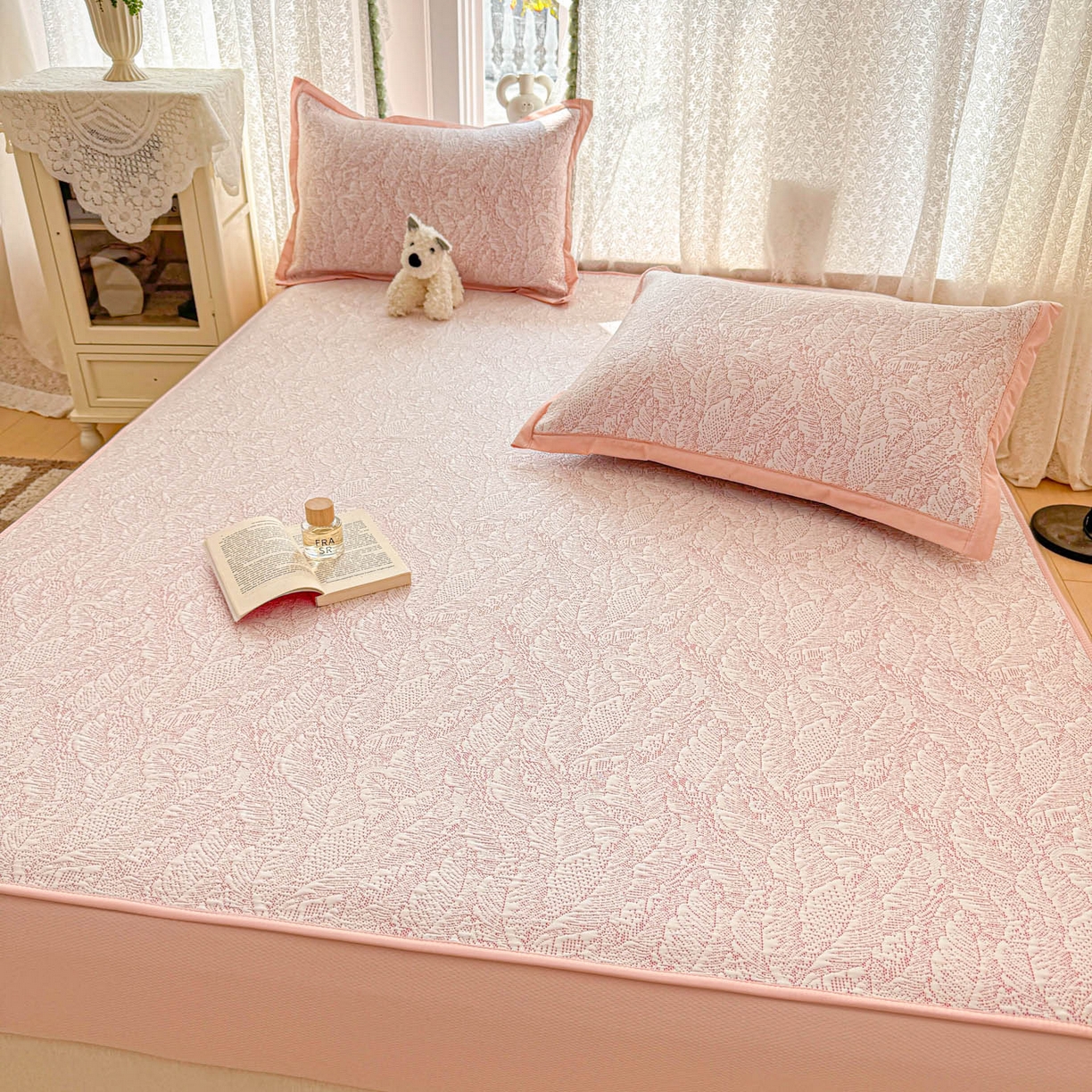 91家纺网 家纺一手货源 找家纺 川悦生活 2026新款凉豆豆提花凉席床笠款 床笠夏季岛屿-粉