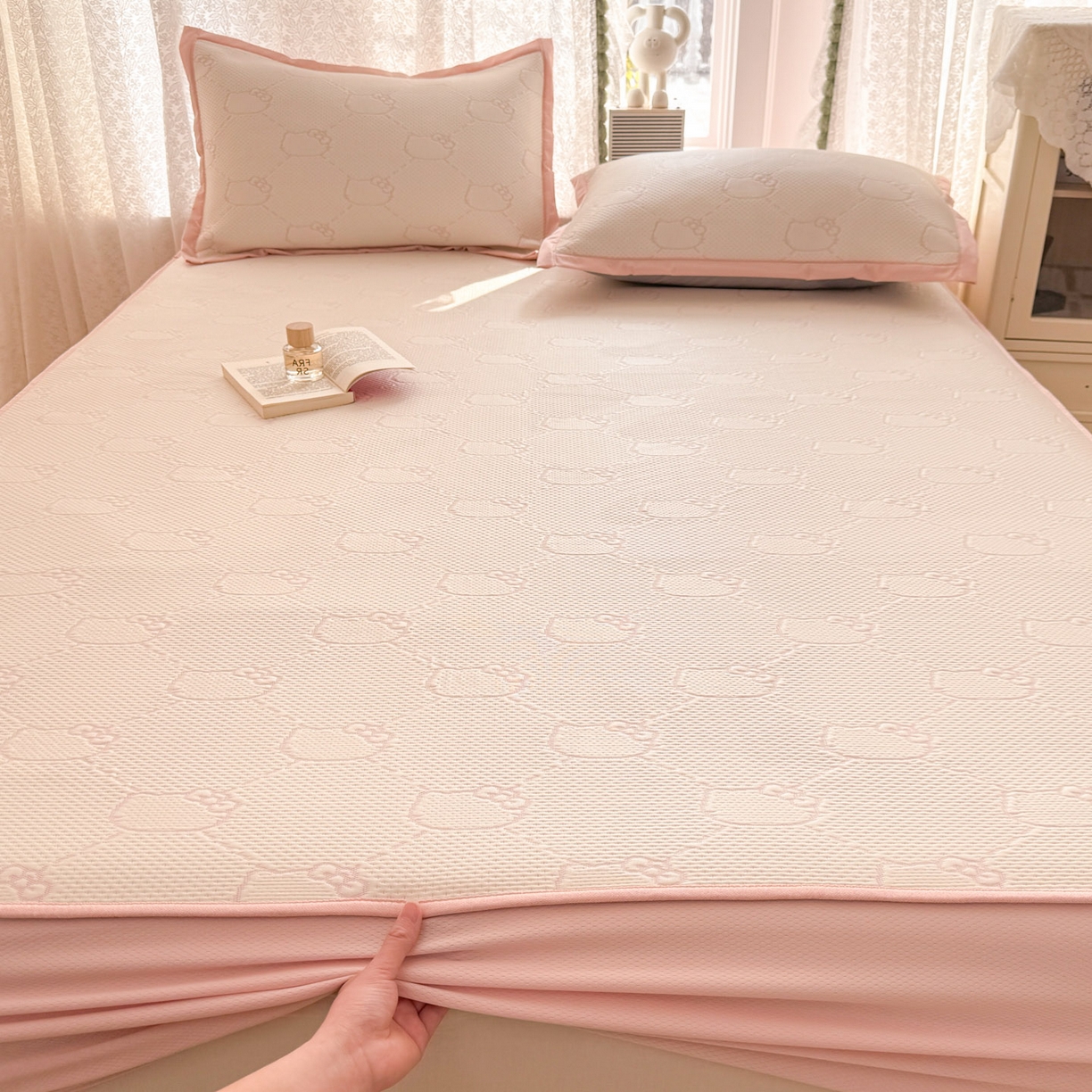 91家纺网 家纺一手货源 找家纺 川悦生活 2026新款凉豆豆提花凉席床笠款 床笠甜心奶猫