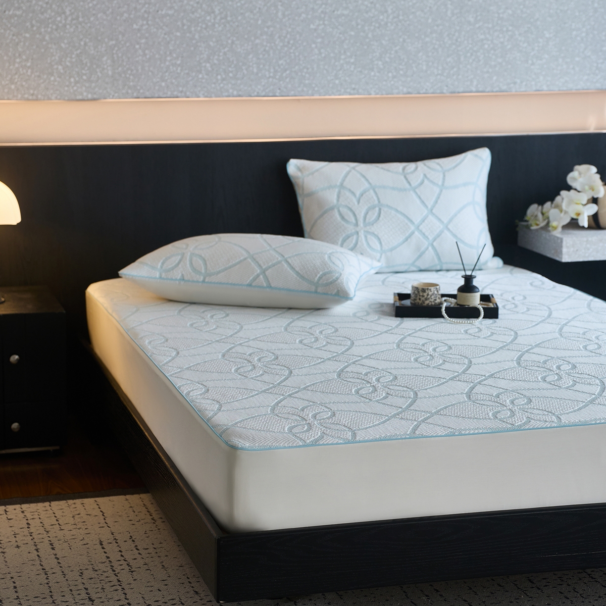 91家纺网 家纺一手货源 找家纺 安莱生活 2026新品A类“冰糕”高分子PE550D床笠款（含银丝款）三件套凉席第二批 清涟-银丝