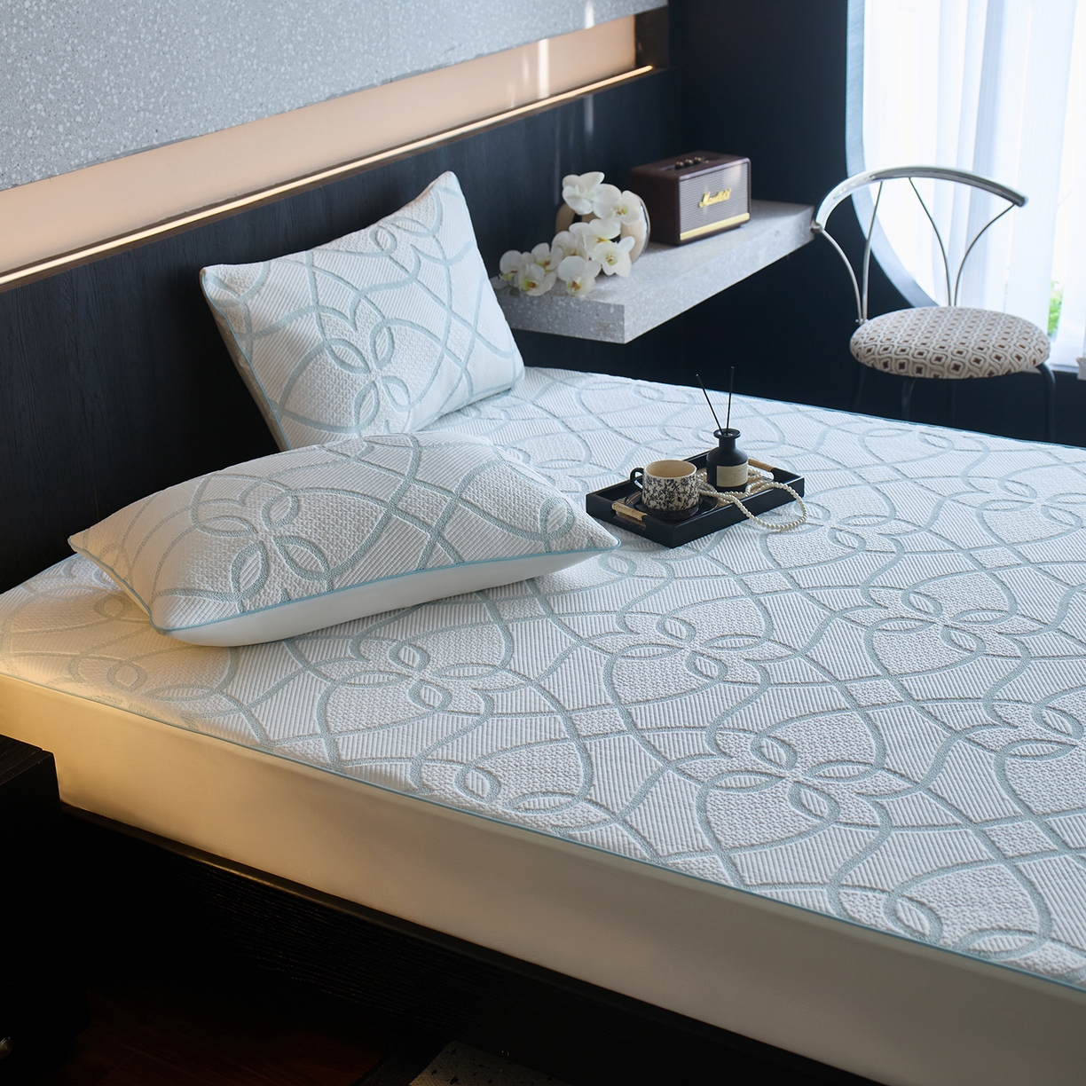 91家纺网 家纺一手货源 找家纺 安莱生活 2026新品A类“冰糕”高分子PE550D床笠款（含银丝款）三件套凉席第二批 清涟-银丝