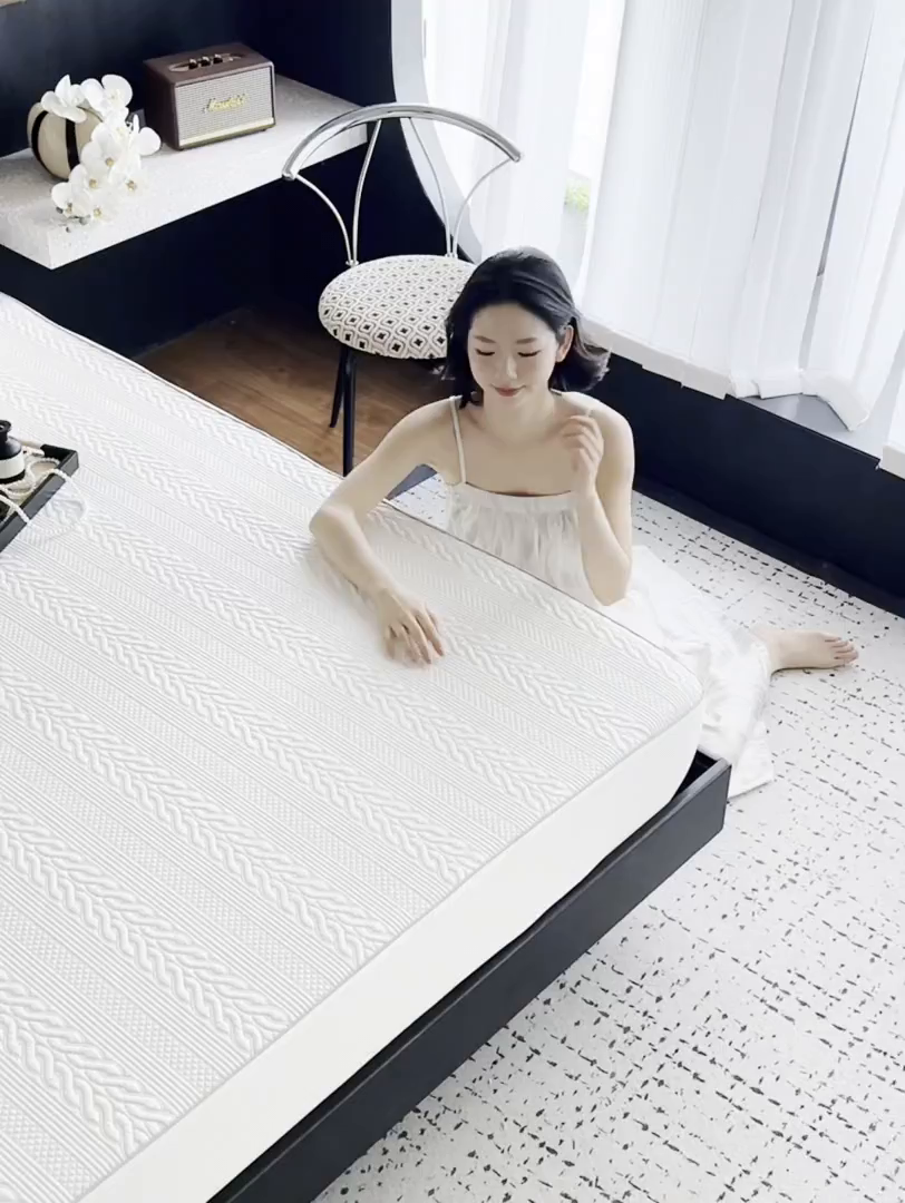 91家纺网 家纺一手货源 找家纺 安莱生活 2026新品A类“冰糕”高分子PE550D床笠款（含银丝款）三件套凉席第二批 素织-香槟