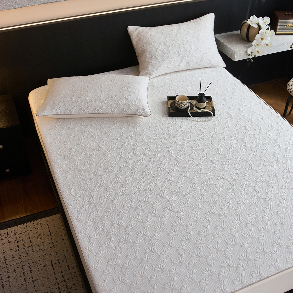 91家纺网 家纺一手货源 找家纺 安莱生活 2026新品A类“冰糕”高分子PE550D床笠款（含银丝款）三件套凉席第二批 杏叶