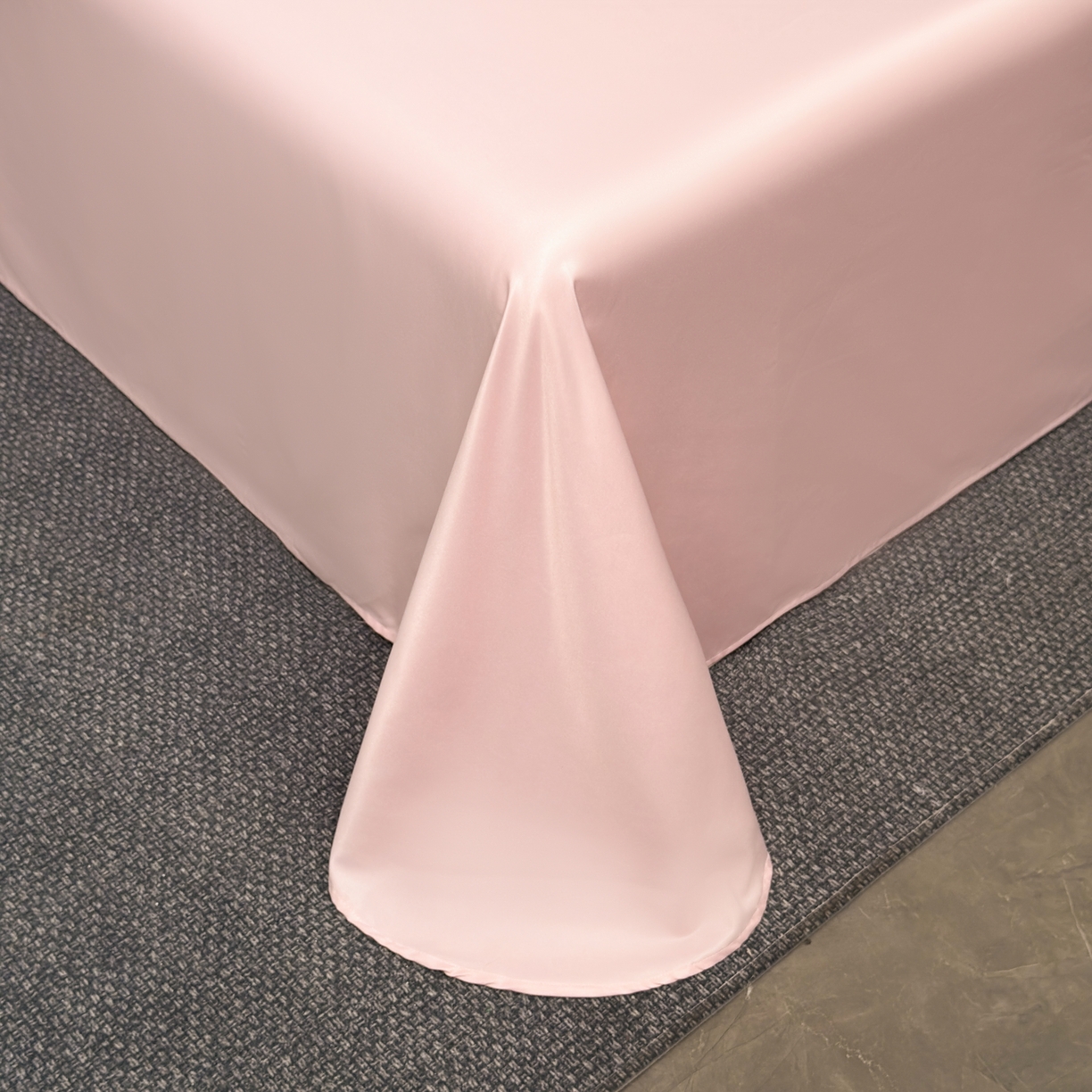 91家纺网 家纺一手货源 找家纺 色鬼布艺高端家居主号 2026新款水洗冰丝刺绣逐梦花园四件套 逐梦花园-白桃