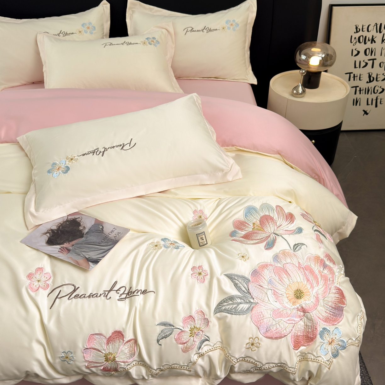 91家纺网 家纺一手货源 找家纺 色鬼布艺高端家居主号 2026新款水洗冰丝刺绣逐梦花园四件套 逐梦花园-白桃