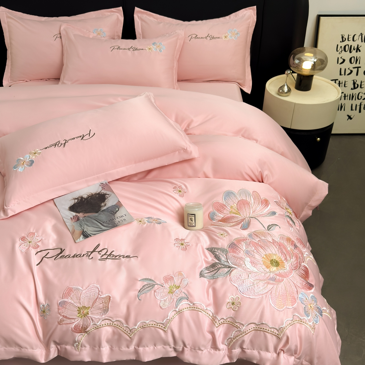 91家纺网 家纺一手货源 找家纺 色鬼布艺高端家居主号 2026新款水洗冰丝刺绣逐梦花园四件套 逐梦花园-温柔粉