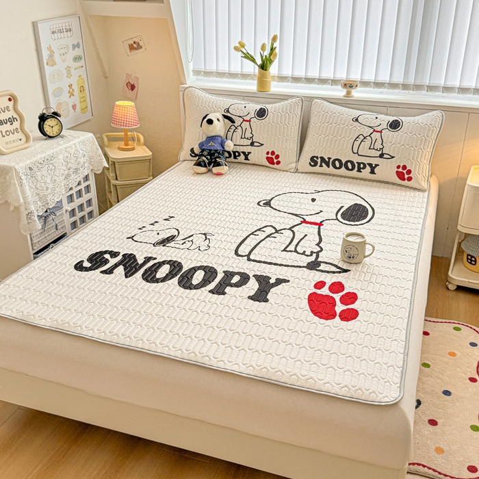 91家纺网 家纺一手货源 找家纺 （总）色鬼布艺高端家居主号 2026新款卡通史努比凉感丝乳胶席子凉席夏被夏凉被空调被