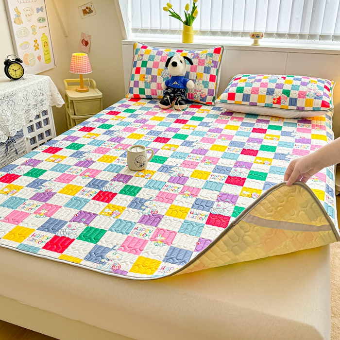 91家纺网 家纺一手货源 找家纺 色鬼布艺高端家居主号 2026新款卡通史努比凉感丝乳胶席子凉席夏被夏凉被空调被 史努比彩虹格