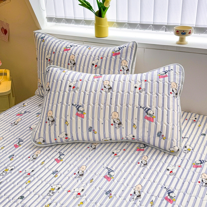 91家纺网 家纺一手货源 找家纺 色鬼布艺高端家居主号 2026新款卡通史努比凉感丝乳胶席子凉席夏被夏凉被空调被 史努比俱乐部