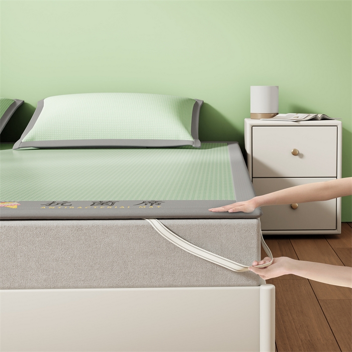 91家纺网 家纺一手货源 找家纺 色鬼布艺高端家居主号 2026新款抗菌冰激凌色织提花床单款床席冰丝席席子凉席 冰淇淋-清新绿