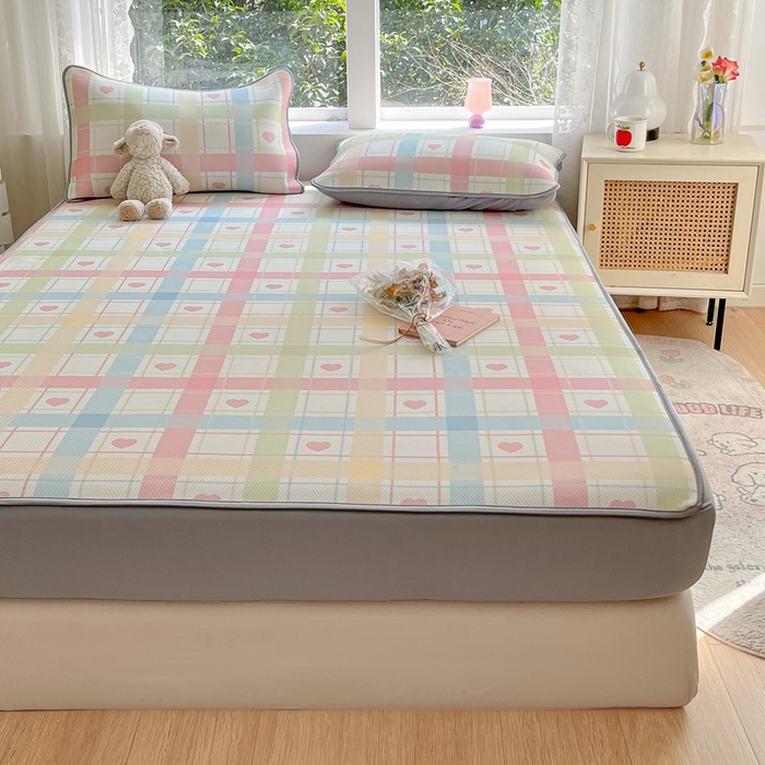 91家纺网 家纺一手货源 找家纺 女子家纺 2026新款大斜纹复合冰丝凉席-床笠款 爱心气泡粉-床笠款