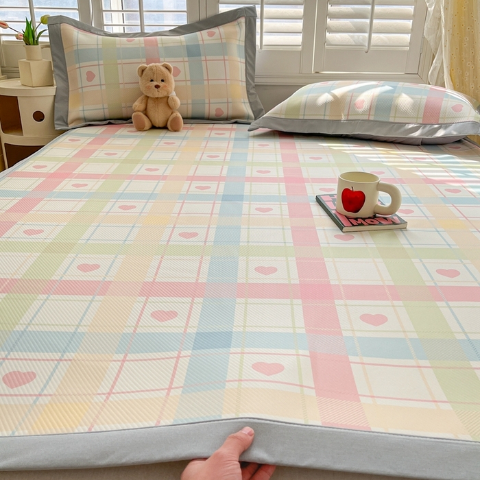 女子家纺 2026新款大斜纹复合冰丝凉席-床席款 爱心气泡粉