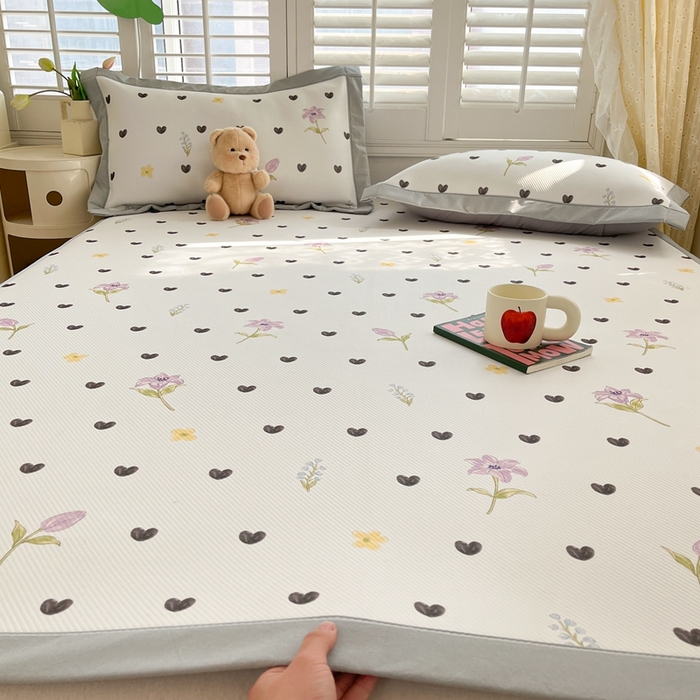 女子家纺 2026新款大斜纹复合冰丝凉席-床席款 奇妙幻想