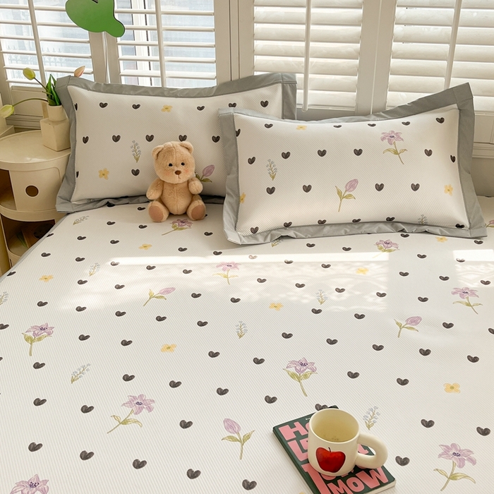 91家纺网 家纺一手货源 找家纺 女子家纺 2026新款大斜纹复合冰丝凉席-床席款 奇妙幻想