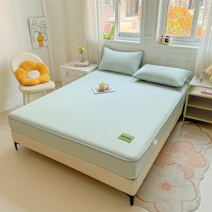 91家纺网 家纺一手货源 找家纺 女子家纺 2026新款凉感丝豆豆床笠三件套加厚三明治床垫保护套 凉感丝豆豆床笠-海港蓝