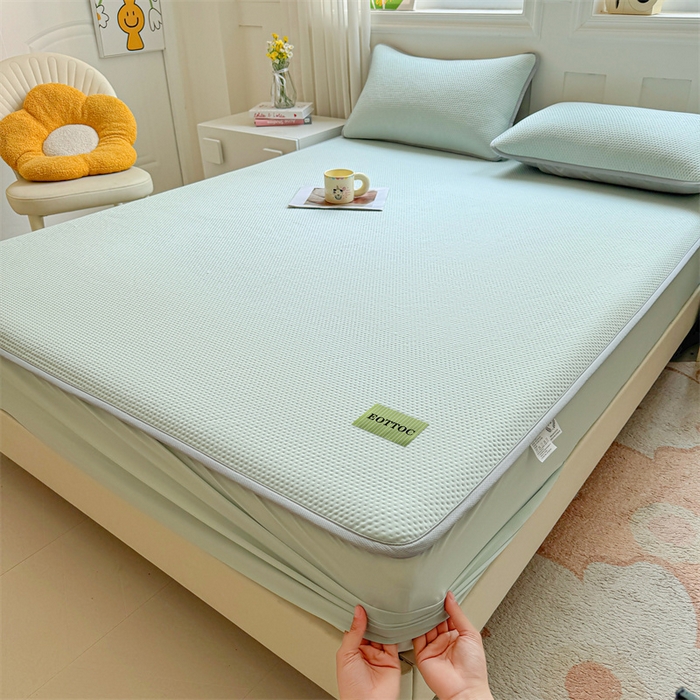 91家纺网 家纺一手货源 找家纺 女子家纺 2026新款凉感丝豆豆床笠三件套加厚三明治床垫保护套 凉感丝豆豆床笠-海港蓝