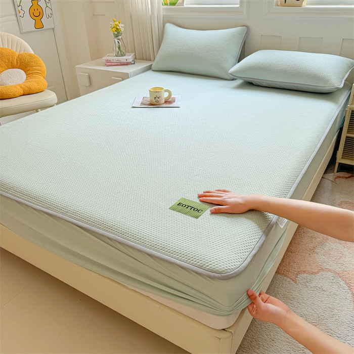 91家纺网 家纺一手货源 找家纺 女子家纺 2026新款凉感丝豆豆床笠三件套加厚三明治床垫保护套 凉感丝豆豆床笠-海港蓝