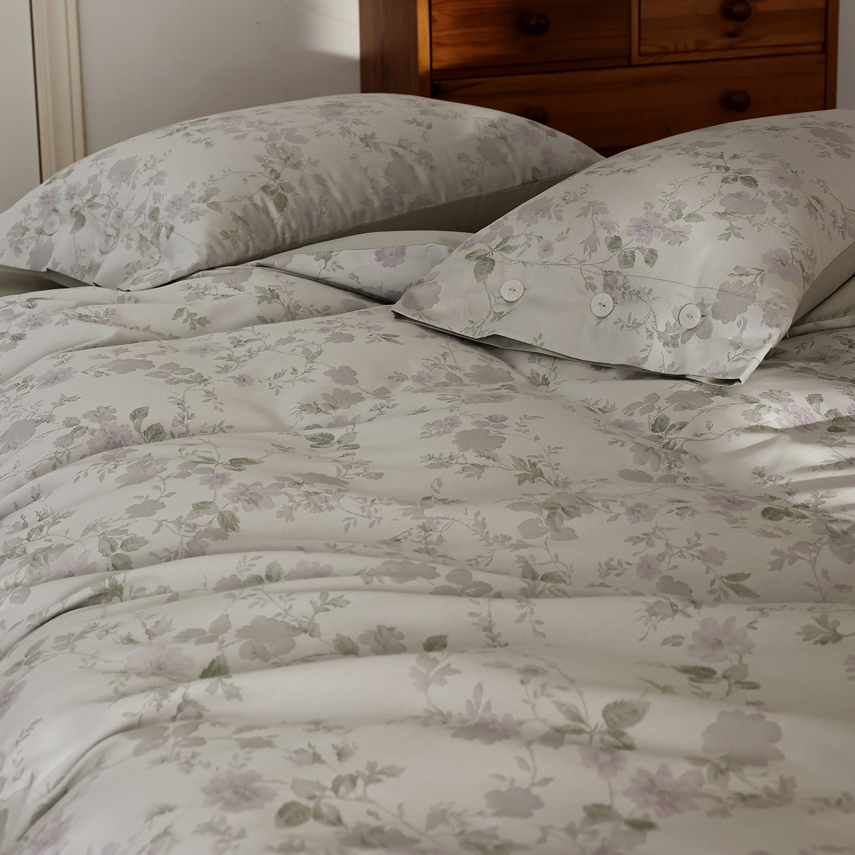 91家纺网 家纺一手货源 找家纺 ONE TWO ONE 121 【控价商品】【提供买家秀】2026新款100s50支长绒棉全棉床上用品色织提花四件套-梦谷花园 梦谷花园-青绿