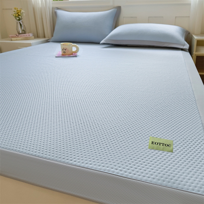 91家纺网 家纺一手货源 找家纺 （总）女子家纺 2026新款凉感丝豆豆凉席三件套冰丝软席三明治款平铺席子