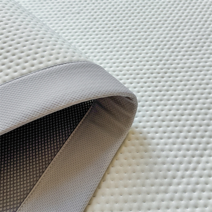 91家纺网 家纺一手货源 找家纺 女子家纺 2026新款凉感丝豆豆凉席三件套冰丝软席三明治款平铺席子 凉感丝豆豆席-薄雾灰