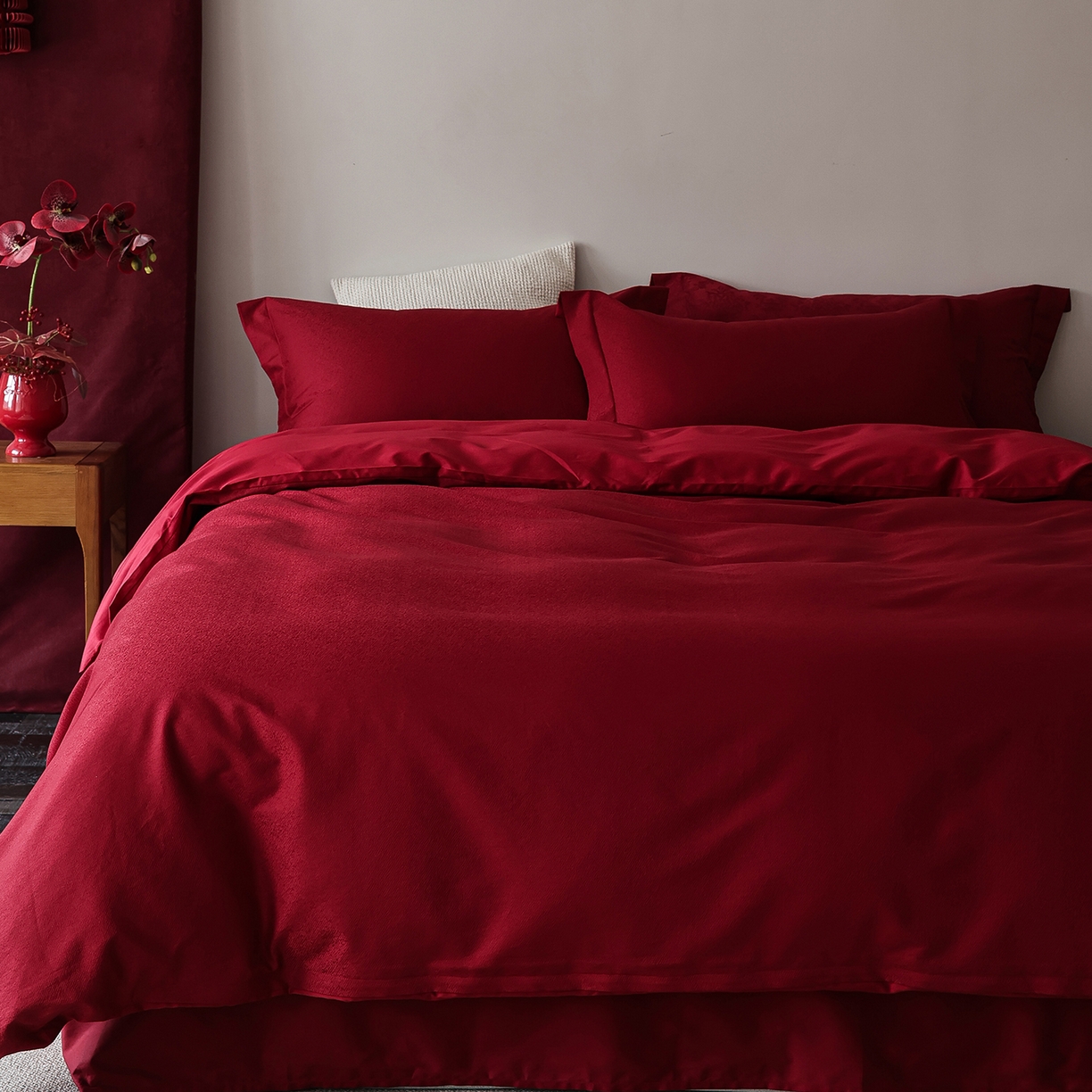 91家纺网 家纺一手货源 找家纺 （总）ONE TWO ONE 121 【控价商品】【提供买家秀】2026全棉100s长绒棉50支床上用品结婚大红色婚庆四件套提花 烈火-女神